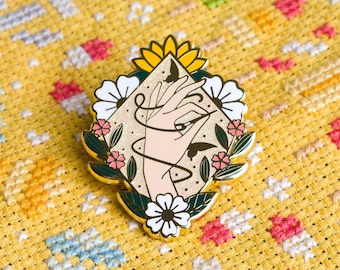 Spring Flowers Needle Minder, Floral Enamel Cross Stitch Accessory