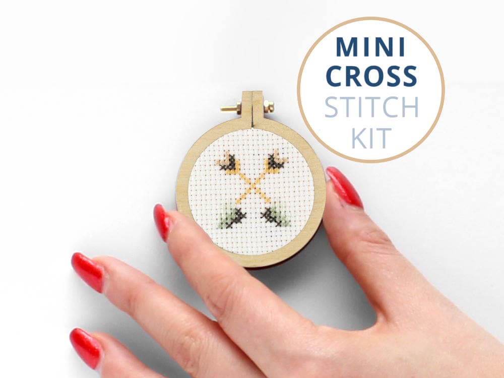 Arrows Small Counted Cross Stitch Kits, Mini Embroidery Hoop, Aida