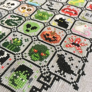 Halloween Cross Stitch Pattern SAL 2018 / Sampler Halloween / Spooky Stitch / 31 Spooky Mini Cross Stitch Patterns