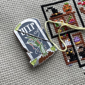 Gravestone Needle Minder / Halloween Needle Minder / Rest in Peace Needle Minder / Spooky Grave Needle Keeper / Tombstone Needle Nanny image 1