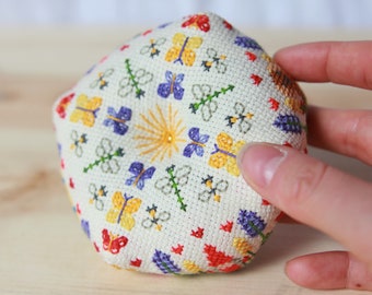 Spring Biscornu Cross Stitch Pattern PDF, Flower Biscornu Instant Download, Seasonal Cross Stitch Chart, Beginner Embroidery Gift