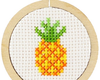 Pineapple Mini Cross Stitch Kit, Complete Tropical Fruit Needlecraft Set,  Beginner Embroidery Gift - Etsy