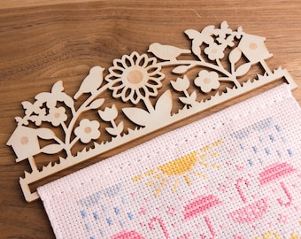 Spring Flowers Bell Pull, Daisy Cross Stitch Beech Wooden Hanger, Floral Embroidery Gift
