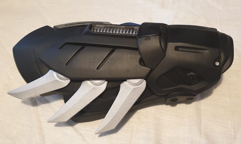 AK Gauntlet Plates Costume Cosplay Movie Prop Replica