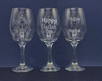 set of 4 Hanukkah  wine glasses, Hanukkah, Holiday wine glass, Hanukkah gifts, Menorah, Star of David, Fast Shipping, Custom, Personalized