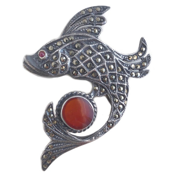 Playing Koi Vintage Brooch main image 0