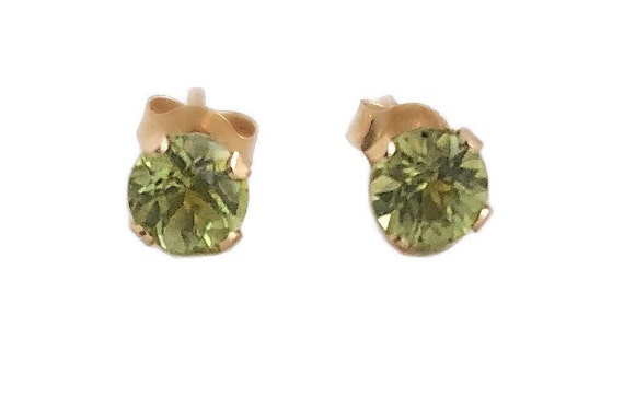 Peridot Earrings - 14k Yellow Gold Peridot Stud Ea