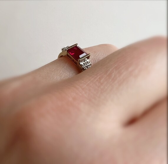 Created Ruby Ring - 10k Yellow Gold Red Gemstone … - image 5