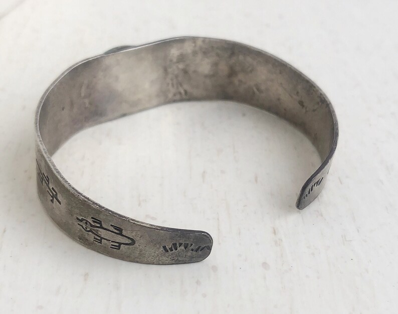 Southwestern Retro Jewelry Sterling Silver Native American Bracelet Vintage Turquoise Cuff