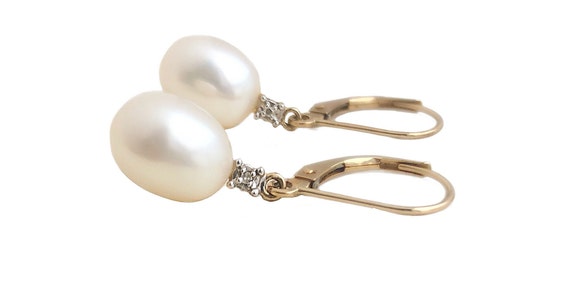 Vintage Pearl Earrings - 14k Yellow Gold Pearl & D