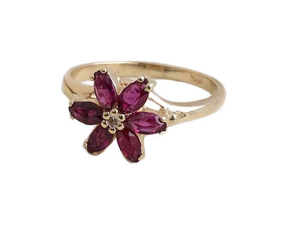 Vintage Ruby Ring - 14k Yellow Gold Ruby Flower R… - image 3