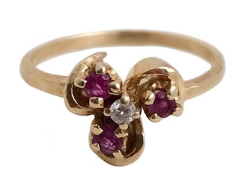 Vintage Ruby Ring - 14k Yellow Gold Flower Ruby & Diamond Ring - Size 5