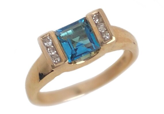 Blue Topaz Ring - 10k Yellow Gold Blue Gemstone R… - image 1