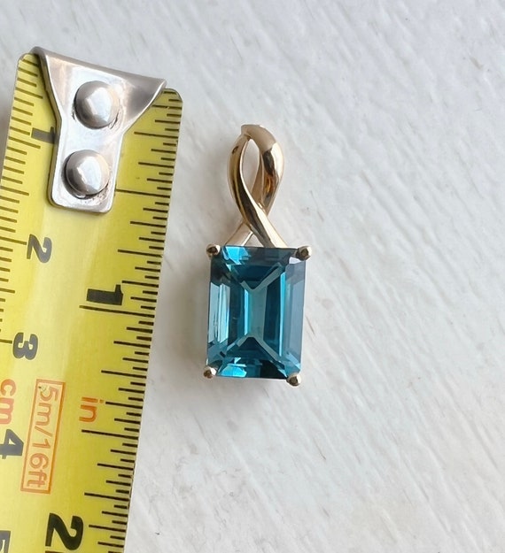 Blue Topaz Pendant - 10k Yellow Gold Large Blue G… - image 4