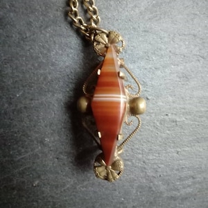 Scottish agate carnelian banded pendant  antique vintage, filigree, fine jewelry, estate, unusual gemstone, diamond shaped cut stone,