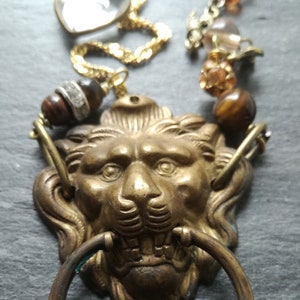 aroaring Lion necklace,  Cats face, animal jewelry, tigers eye, heraldic necklace, royal symbol, brown gemstones, upcycled hardwear, unique