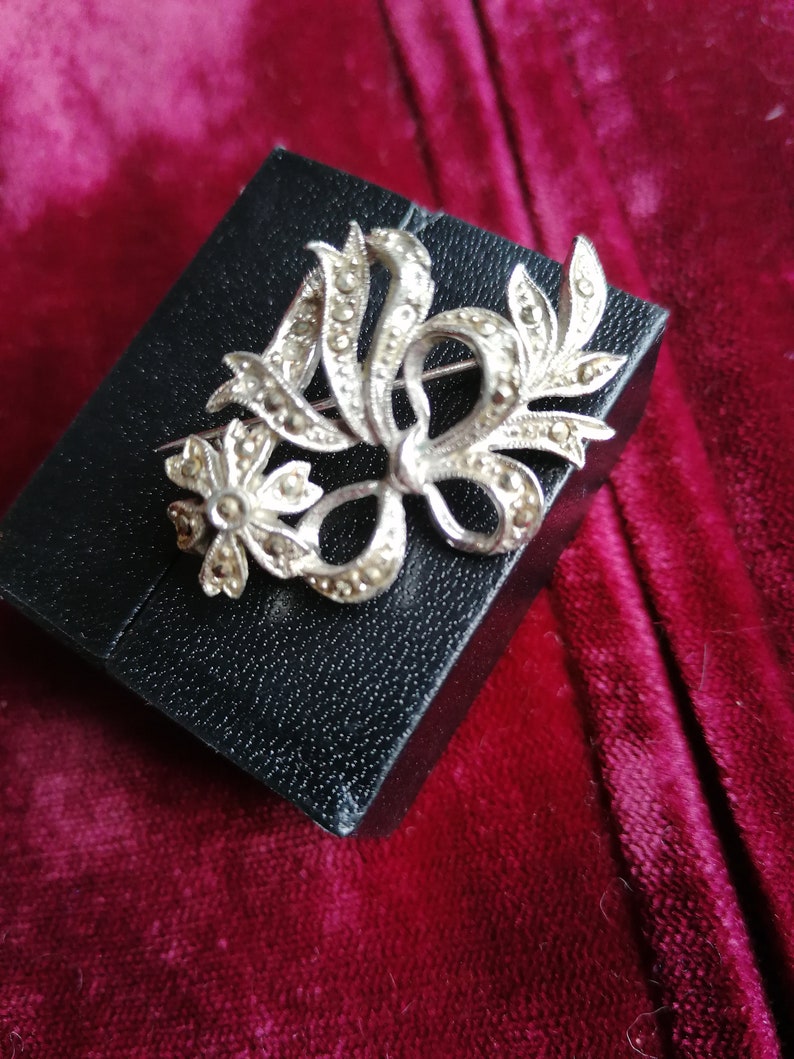 Vintage Marcasite brooch, Flower brooch, floral theme jewellery, Vintage Marcasite brooch, Flower brooch, floral theme jewellery,
