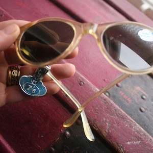 1950s sun glasses, true vintage, original, 1950s glasses, sun glasses  rare vintage, rare, accessories,  sunglasses, cats eye, new unused,