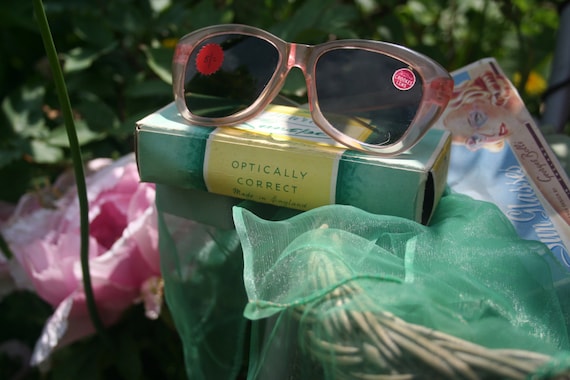 Vintage sunglasses, true vintage, Sunglasses, 1950