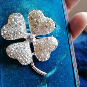 four leaved clover pin, shamrock, vintage brooch, irish, luck symbol, vintage rhinestones, statement brooch, lapel brooch, gift for mom,