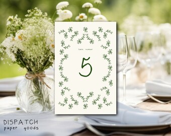 Plantilla de número de mesa floral para boda, dibujada a mano (imprimible)
