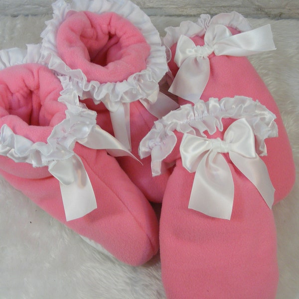 sissy adult baby abdl pink frilly  fleece padded booties slippers  and mittens set