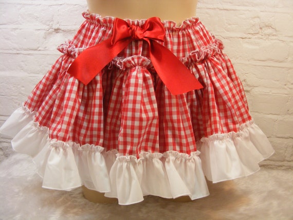 Why Should You Wear a Petticoat? - Richard Designs