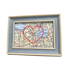 Carte du coeur de Barrie | Cadeau de carte personnalisée | Cadeau d'anniversaire personnalisé | Cadeau Saint Valentin | Carte vintage de Barrie, coeur brodé à la main