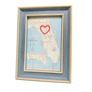 Carte du coeur de Gainesville | Cadeau de carte personnalisée | Art d'anniversaire encadré | Cadeau Saint Valentin | Carte vintage de Gainesville, coeur brodé à la main