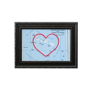Carte du coeur des îles Turks et Caicos | Art de broderie de carte personnalisée | Cadeau d'anniversaire pour couple | Cadeau de fiançailles pour elle | Cadeau de fin d'études personnalisé