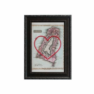 Carte du coeur de Sainte-Lucie | Cadeau de carte personnalisée | Cadeau d'anniversaire pour lui | Cadeau de mariage | Impression de carte vintage de Sainte-Lucie avec coeur brodé à la main