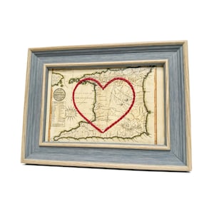 Carte du coeur de la Trinité | Cadeau de carte personnalisée | Cadeau d'anniversaire personnalisé | Cadeau Saint Valentin | Carte vintage de Chicago, coeur brodé à la main