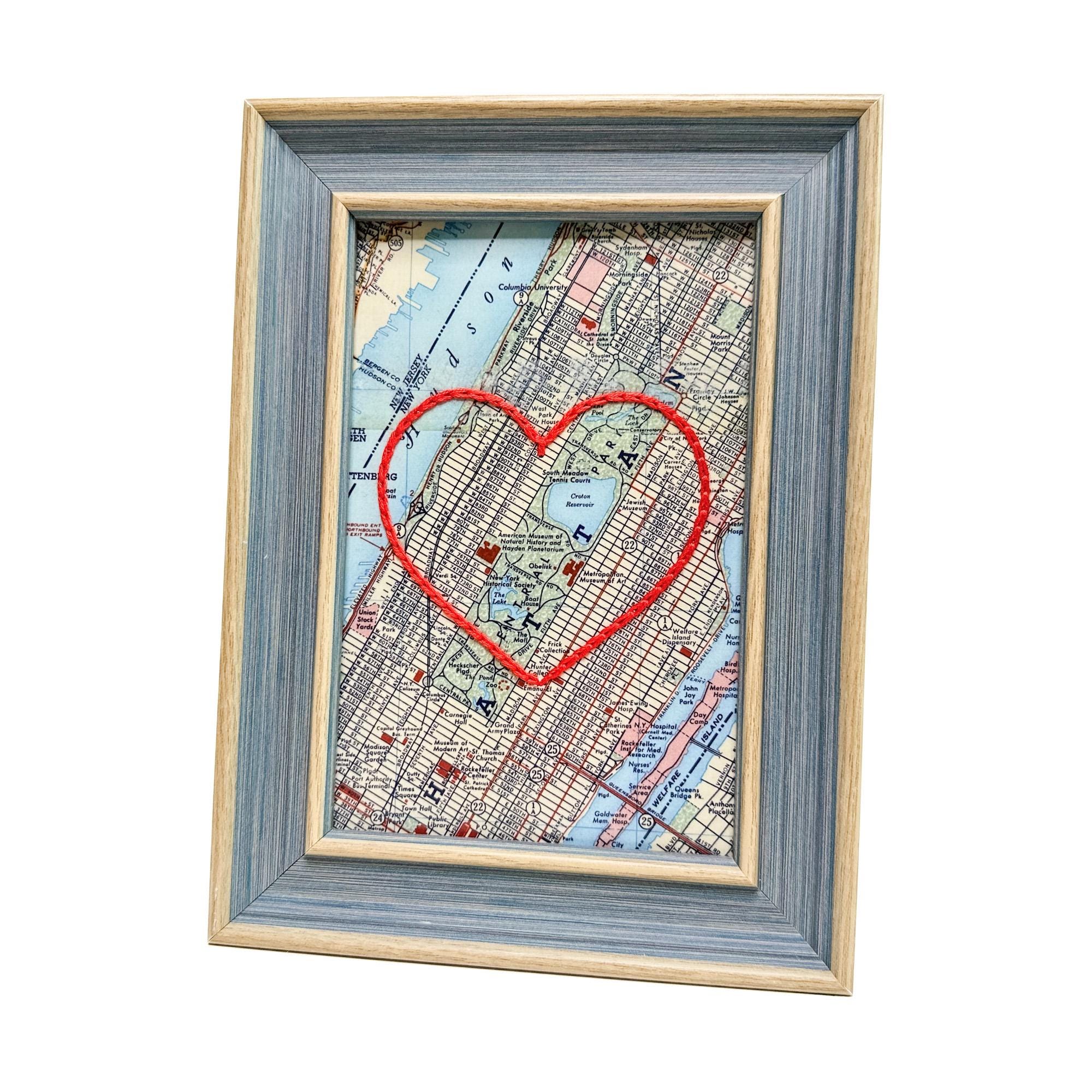 Central Park Herz Karte | Benutzerdefinierte Karte Geschenk | Personalisiertes Jubiläumsgeschenk | Valentinstag Geschenk | Vintage Karte von NYC Handgesticktes Herz