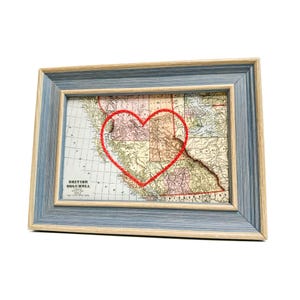 Carte cardiaque de la Colombie-Britannique | Cadeau de carte personnalisée | Cadeau d'anniversaire pour lui | Cadeau de mariage encadré | Carte vintage de la Colombie-Britannique avec coeur brodé à la main