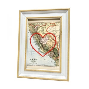 Carte coeur du Pérou | Cadeau de carte personnalisée | Cadeau d'anniversaire personnalisé | Cadeau Saint Valentin | Carte du Pérou vintage brodée à la main