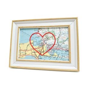 Carte du coeur de Sault Ste-Marie | Cadeau de carte personnalisée | Cadeau d'anniversaire encadré | Cadeau de mariage | Impression de carte vintage avec coeur brodé à la main
