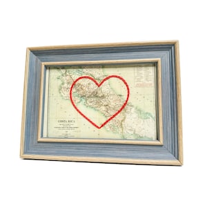 Costa Rica Herzkarte | Benutzerdefinierte Karte Geschenk | Gerahmte Karte Jahrestag | Valentinstag Geschenk | Vintage Karte von Costa Rica Handgesticktes Herz