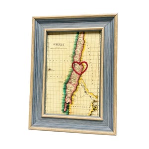 Carte coeur du Chili | Cadeau de carte personnalisée | Cadeau d'anniversaire personnalisé | Cadeau Saint Valentin | Carte du Chili vintage avec un coeur brodé à la main