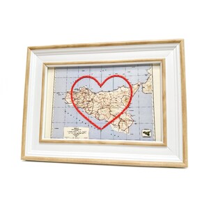 Carte du coeur de la Sicile | Cadeau de carte personnalisée | Cadeau d'anniversaire personnalisé | Cadeau Saint Valentin | Carte vintage de la Sicile brodée à la main