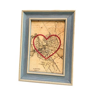 Carte du coeur d'Almonte | Cadeau de carte personnalisée | Cadeau d'anniversaire personnalisé | Cadeau Saint Valentin | Carte vintage d'Almonte, coeur brodé à la main