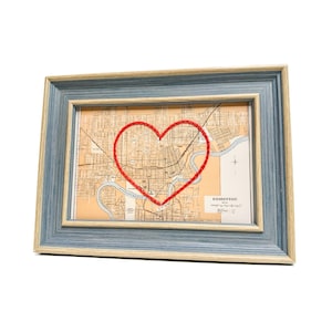 Carte du coeur d'Edmonton | Cadeau de carte personnalisée | Cadeau d'anniversaire de l'Alberta | Cadeau de mariage | Impression de carte vintage d'Edmonton avec coeur brodé à la main