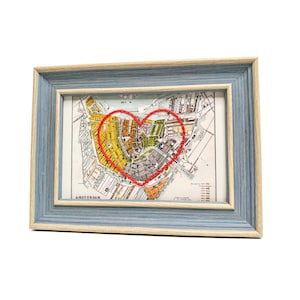Carte du coeur d'Amsterdam | Cadeau de carte personnalisée | Anniversaire personnalisé | Cadeau Saint Valentin | Carte vintage d'Amsterdam, coeur brodé à la main