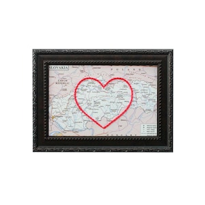 Carte cardiaque de la Slovaquie | Art de broderie de carte personnalisée | Cadeau d'anniversaire pour couple | Cadeau de fiançailles pour elle | Cadeau de mariage personnalisé