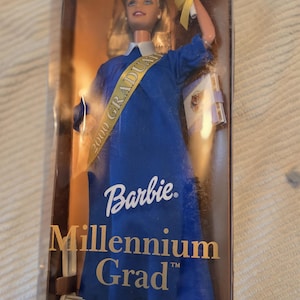 1999 Mattel Barbie MILLENIUM GRAD- NIOB - Classic Barbie Blonde Limited Edition-  Rare...