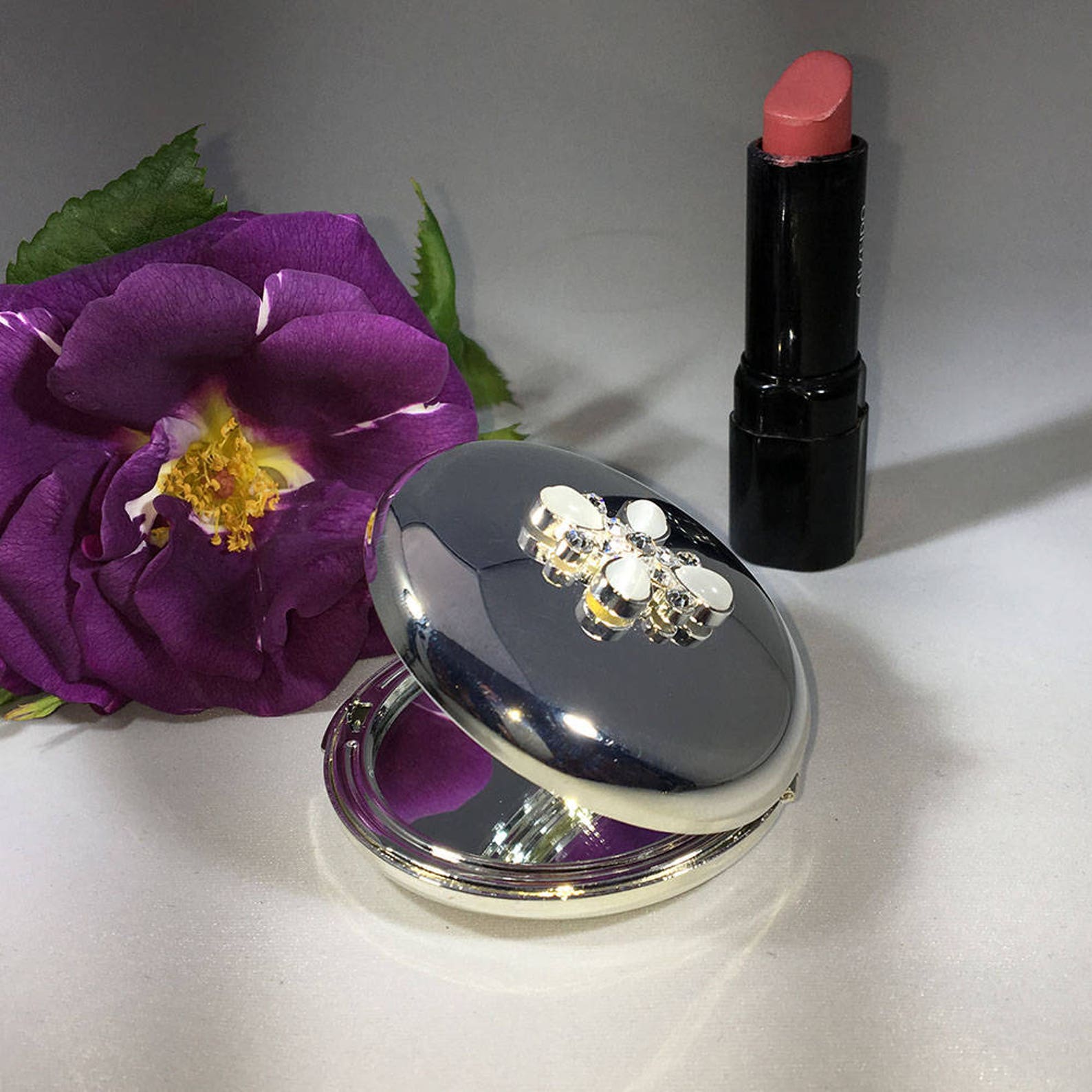 Personalised Round Handbag Mirror With Pearls and Swarovski Etsy UK