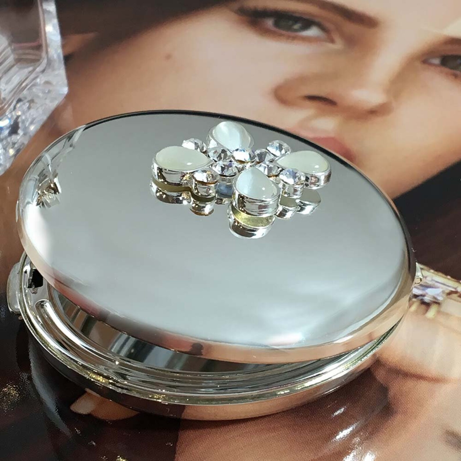 Personalised Round Handbag Mirror With Pearls and Swarovski Etsy UK