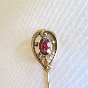 Antique Victorian 10K Gold Amethyst Stickpin in Original Presentation Case