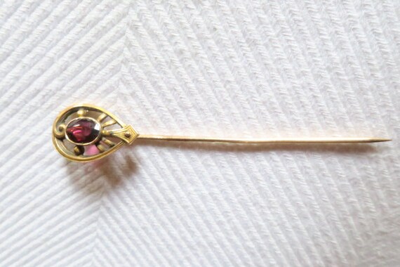 Antique Victorian 10K Gold Amethyst Stickpin in O… - image 2