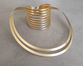 Delicate jewelry set, Gold Jewelry Set, bridal jewelry, Gold Strand Necklace, Gold Cuff Bracelet, Gold Jewelry, Gold Jewellery Set, Gift