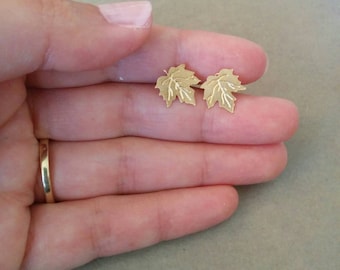 Gold Stud Earrings, Gold Earrings, Stud Earrings, Gold Post Earrings, Ear Studs, Leaf earrings, gold studs, Leaf Stud Earrings, Fall Earring